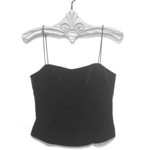 DONNA MORGAN Cropped Velvet Top
